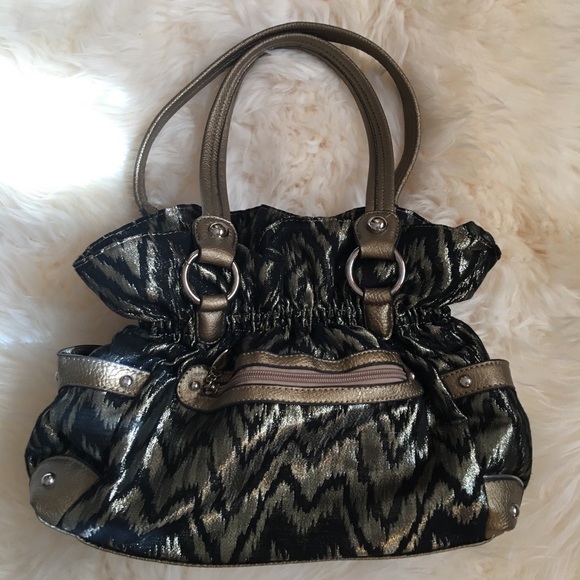 WILSONS LEATHER BAG in GOOD CONDITION - Picture 2 of 8